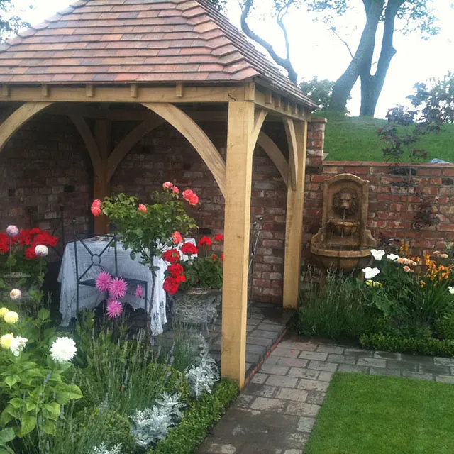 Carter's Pond & Landscape - Landscaping
